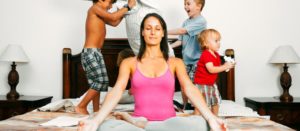 img-article-mom-yoga
